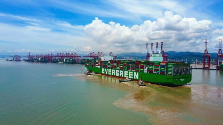 Portul Ningbo Zhoushan se conectează cu cea mai mare navă container din lume Changyi