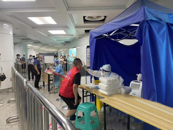 Stația de metrou din Ningbo poate fi, de asemenea, testată pentru acid nucleic și este deschisă de două ori pe zi