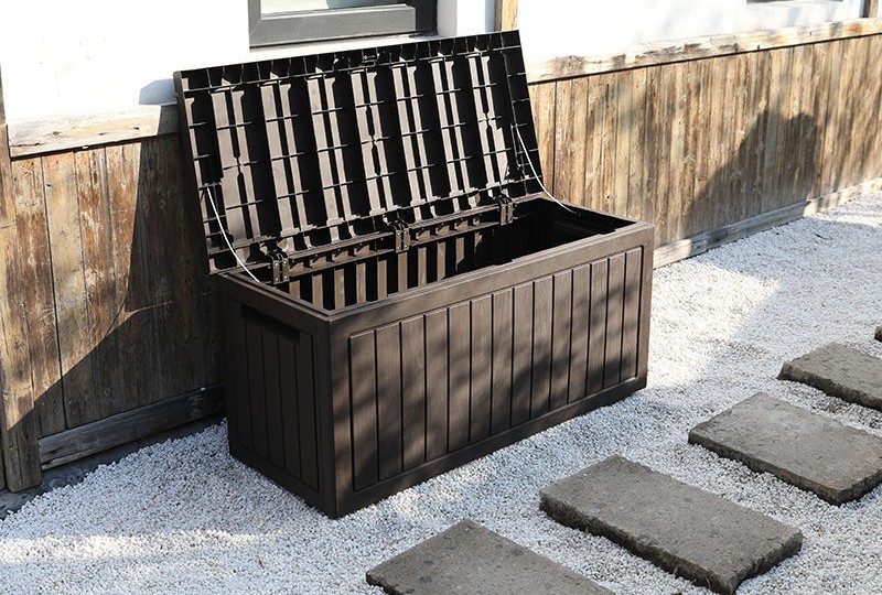 Ghid de cumpărături pentru mobilier de exterior tip academic - capitol plastic