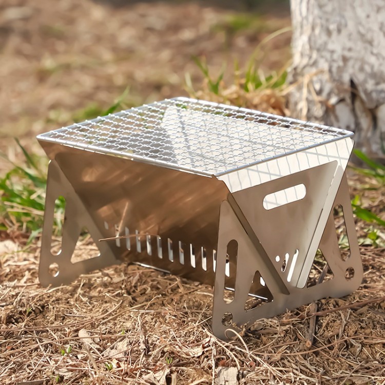 Soba de camping cu gratar pliabil