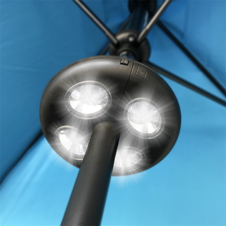 Lumină cu umbrelă LED pentru terasă