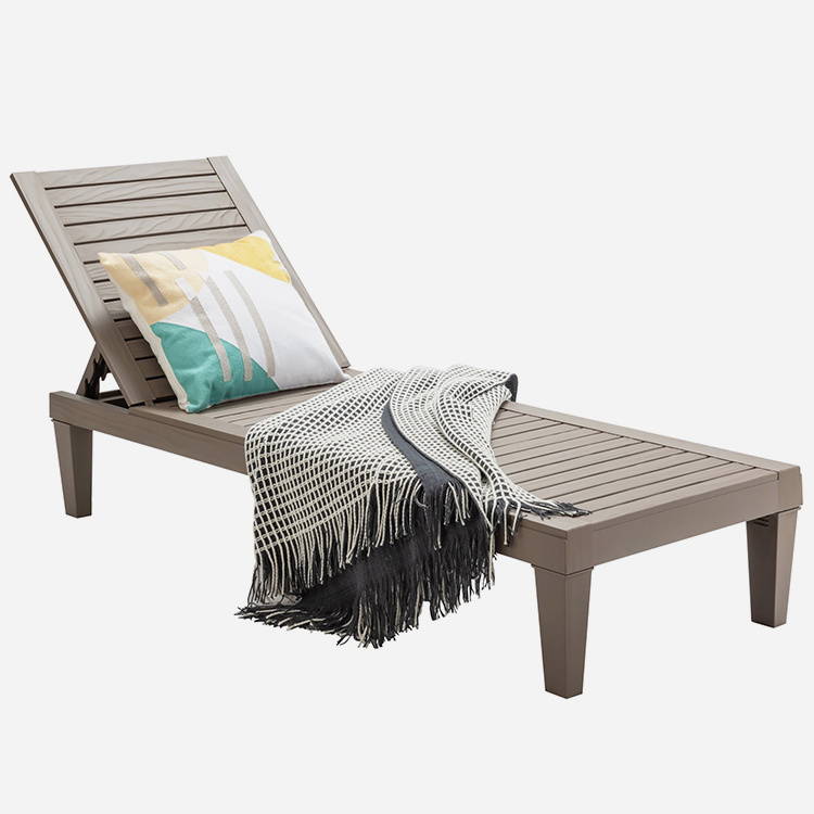 Chaise scaun de lounge reglabil pe terasă